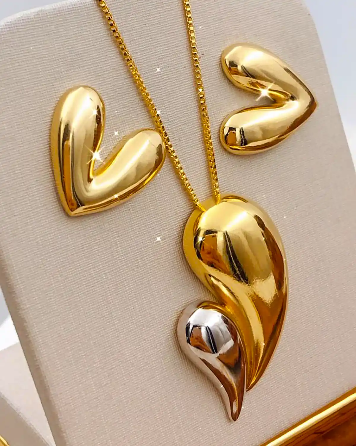 نیم ست طلا زیبا و جذاب