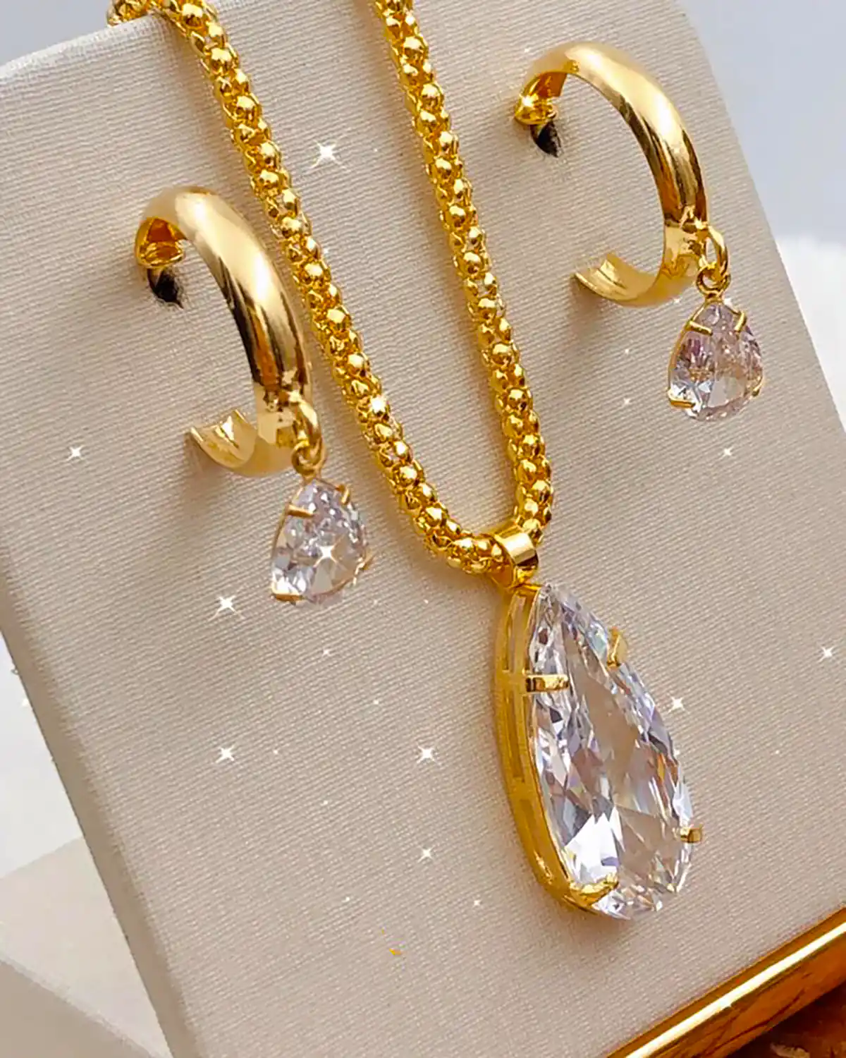 نیم ست طلا زیبا و جذاب