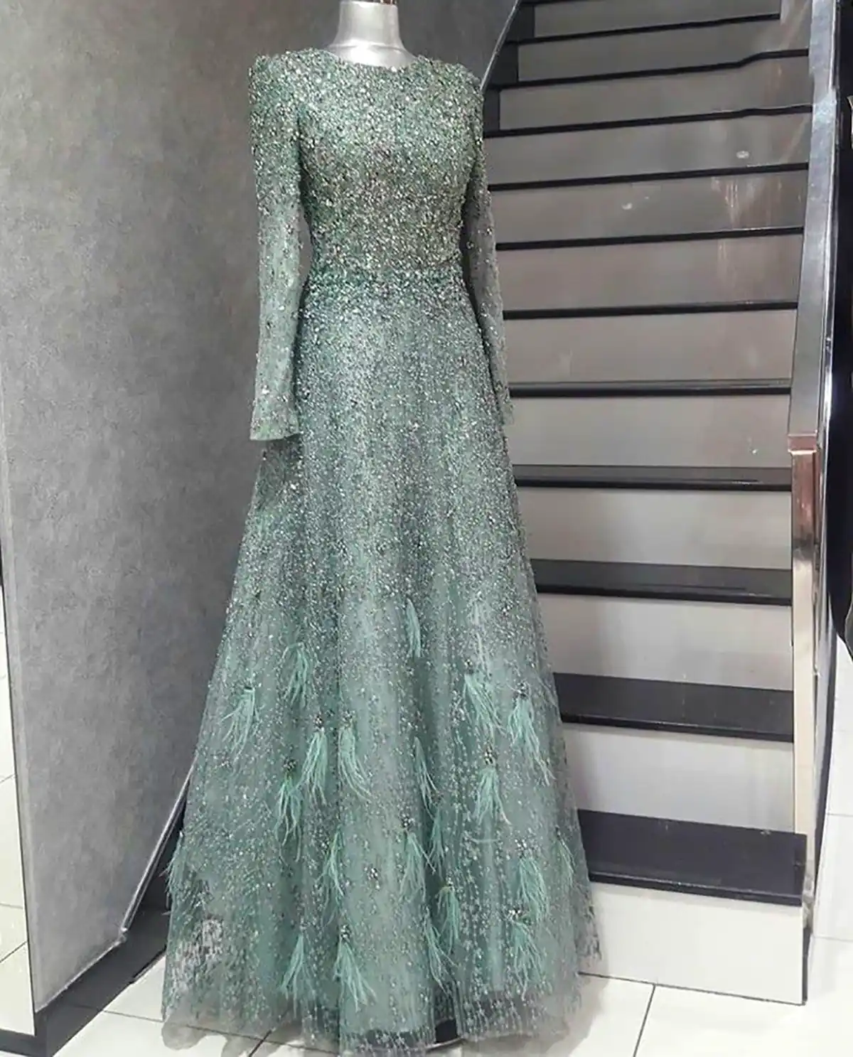 پیراهن مجلسی بلند زنانه