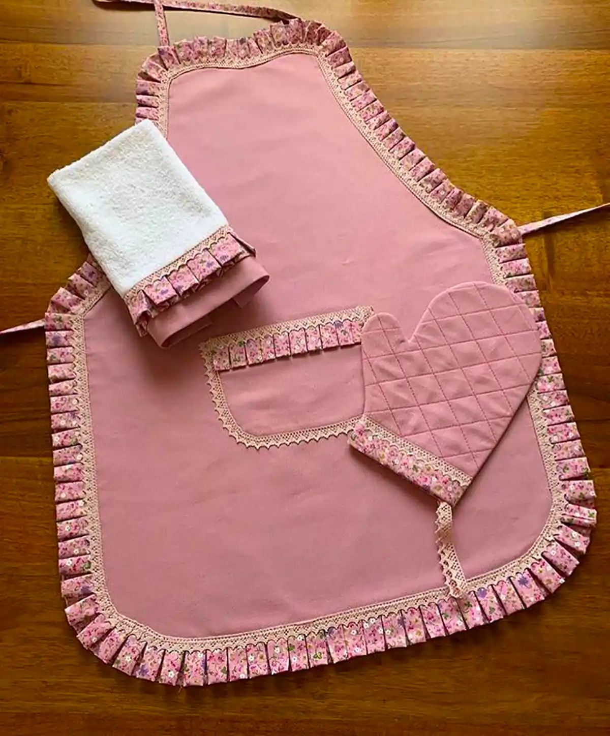 پیشبند آشپزخانه شیک