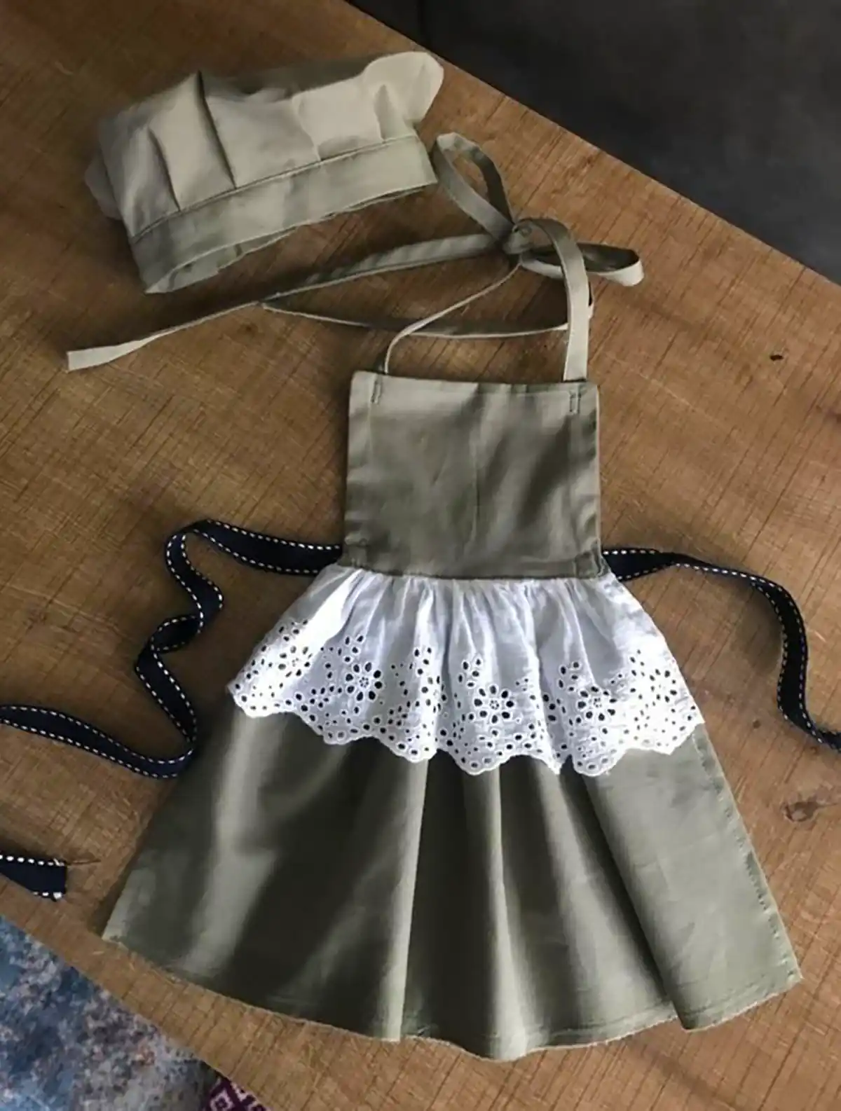 پیشبند آشپزخانه شیک