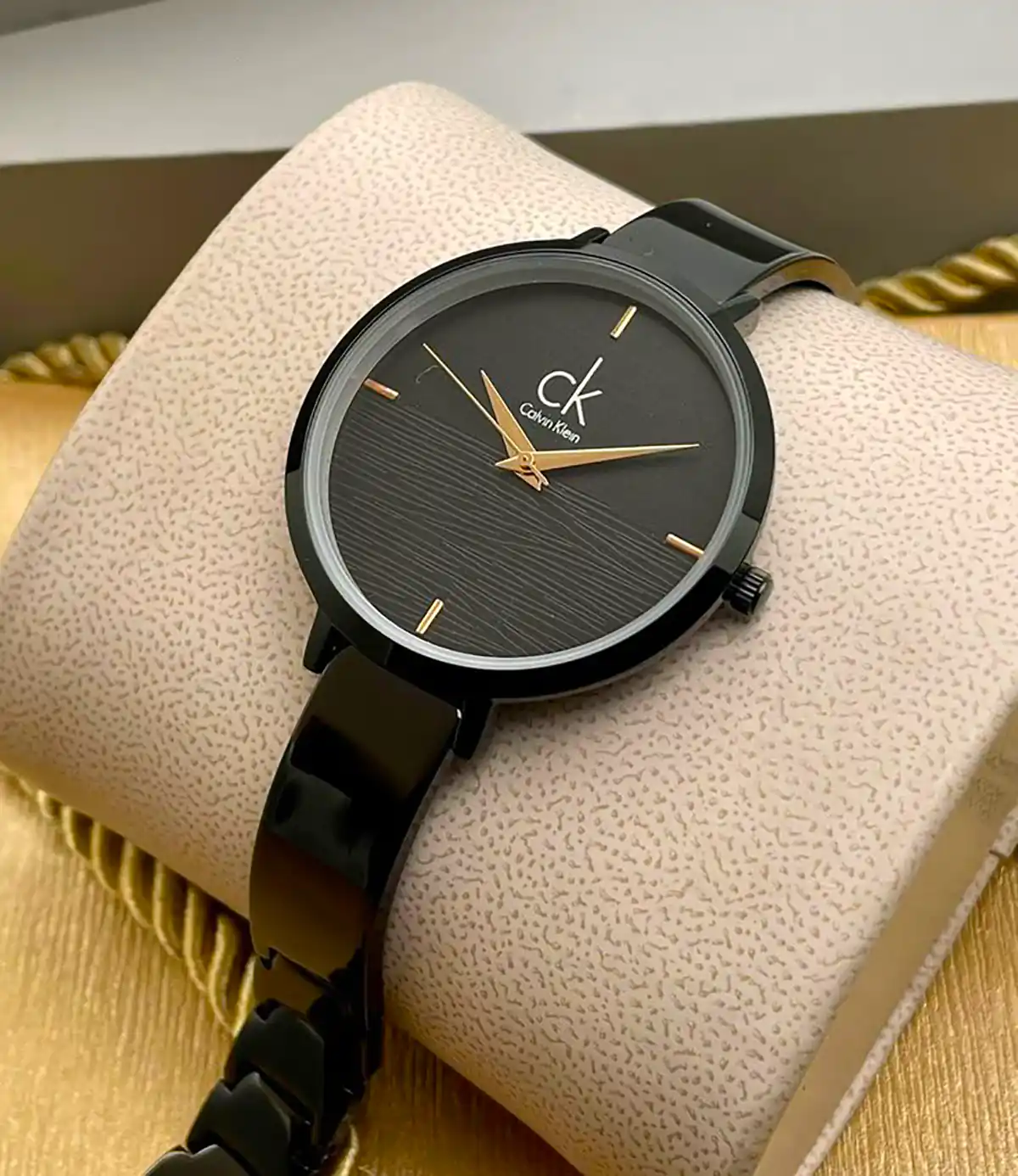 ساعت خفن و لاکچری زنانه