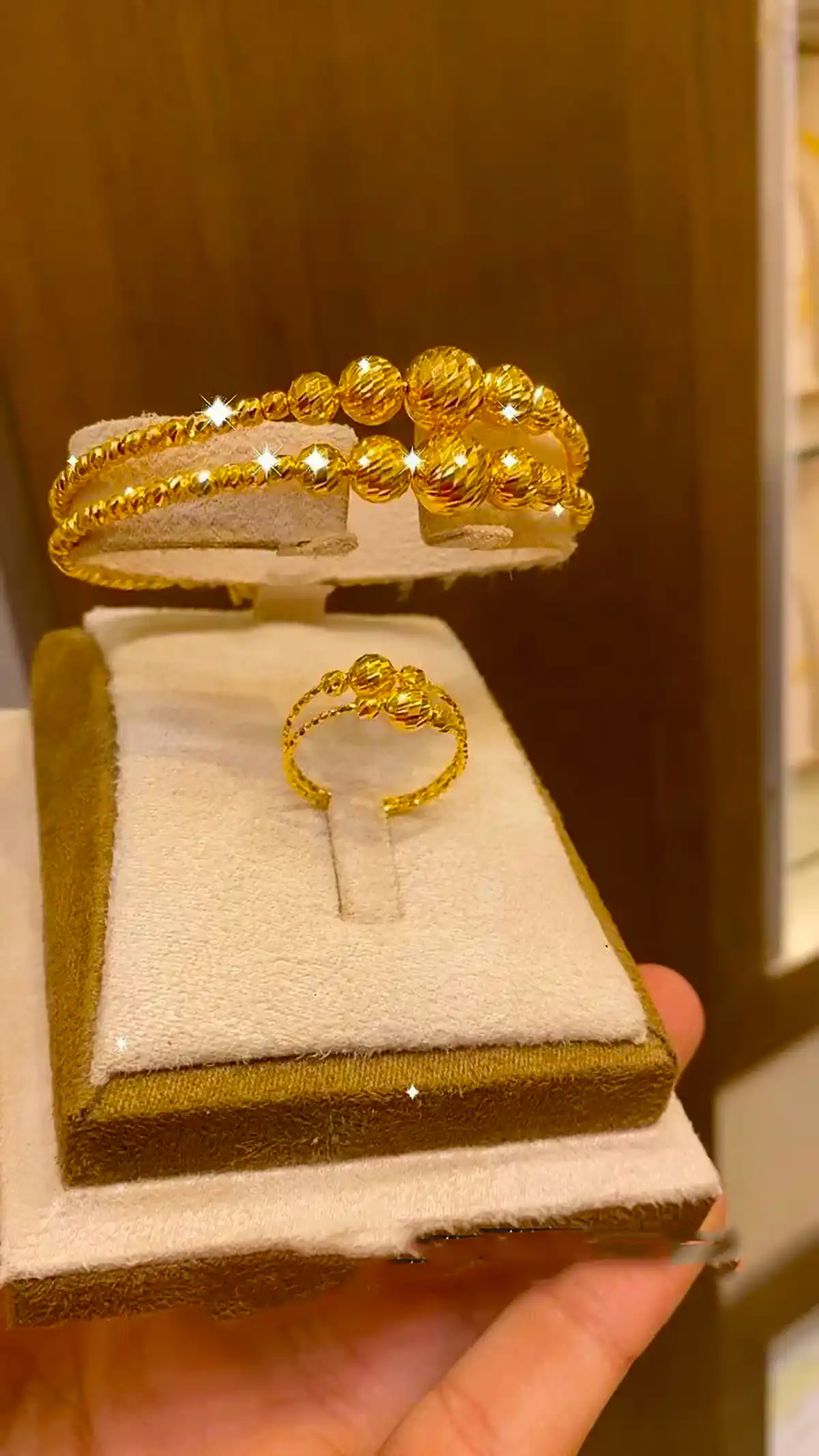 ست انگشتر دستبند زنانه طلا