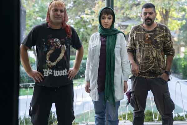 نقد فیلم سیاه باز