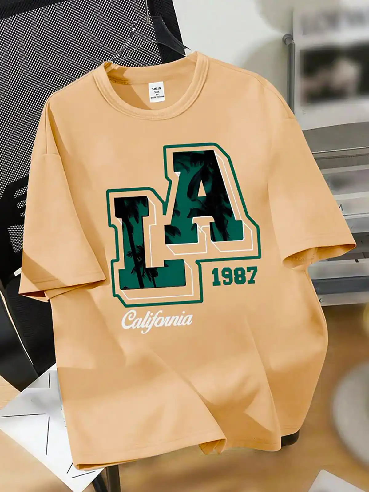 تیشرت طرح دار اسپرت