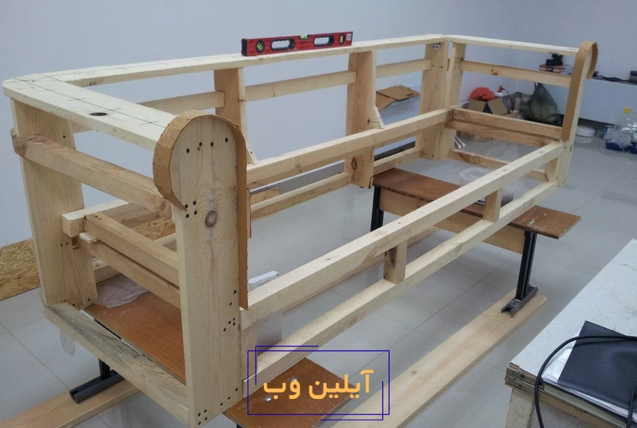 ساخت اسکلت مبل با ابزارهای مناسب