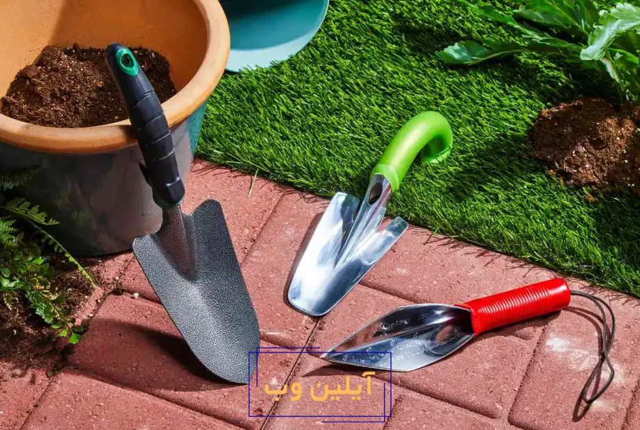 انواع بیلچه‌های باغبانی